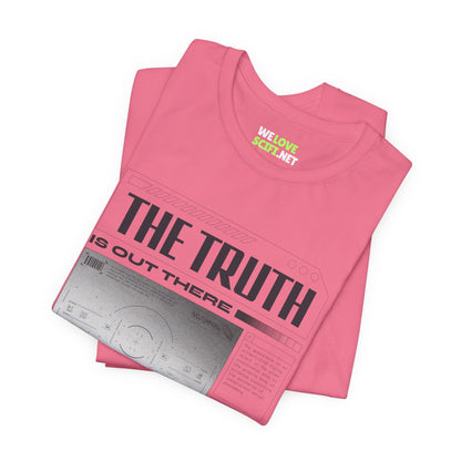 The Truth is Out There - UFO Sci-Fi T-Shirt