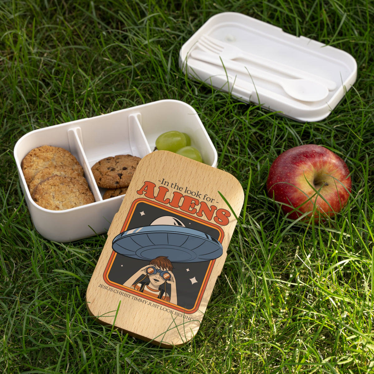 Retro UFO Lunch Box - Just Look Behind | Sci-Fi Comic Bento 